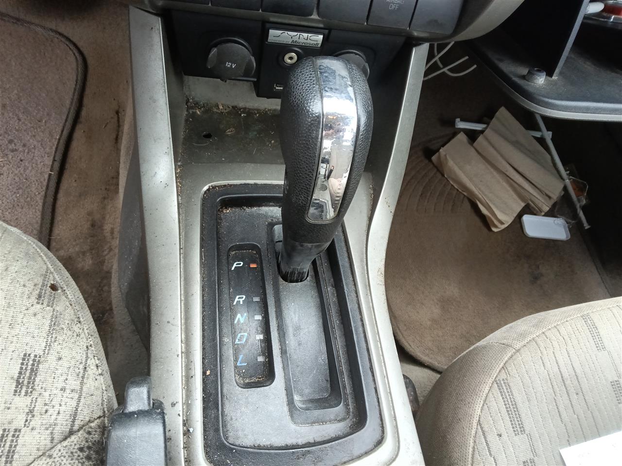 2009 Ford Focus Transmission Gear Shifter Assembly