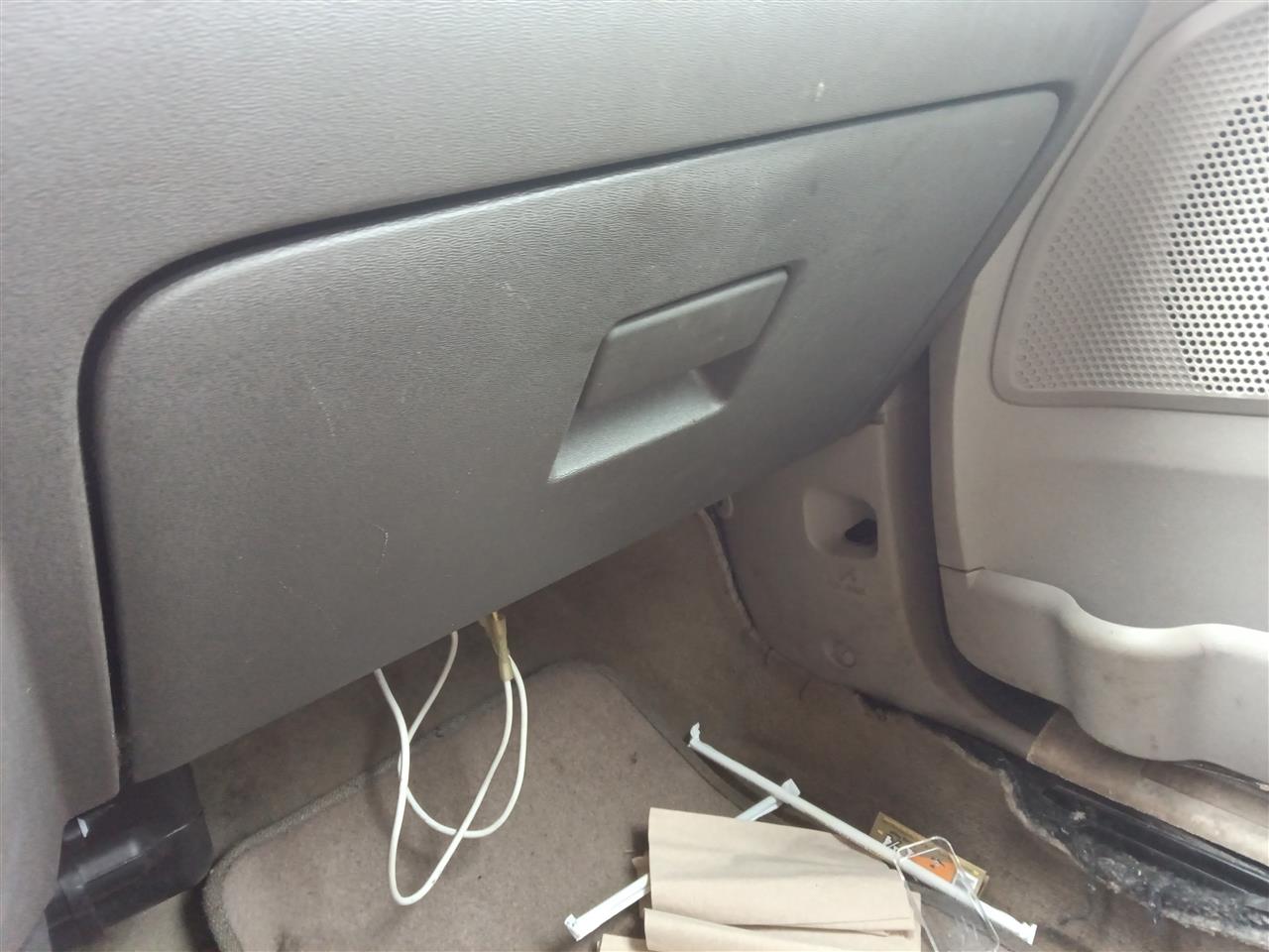 2009 Ford Focus Glove Box Compartment