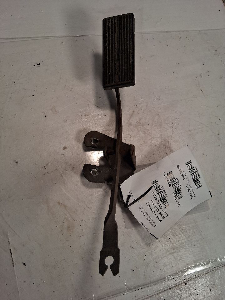 2001 Ford F250SD Accelerator Parts