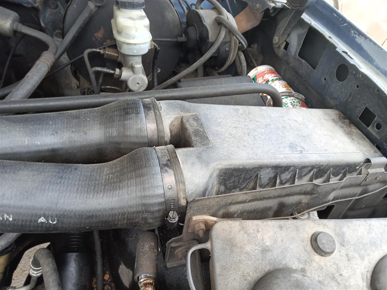 1987 thru 1996 Ford F250, Ford F350, Ford F450, Ford Bronco and 1 more Air Cleaner Intake Filter Box