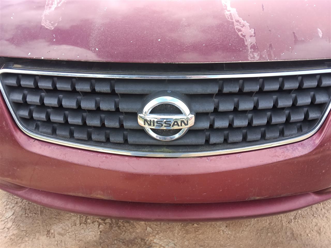 2005 2006 Nissan Altima Grille exc SE R