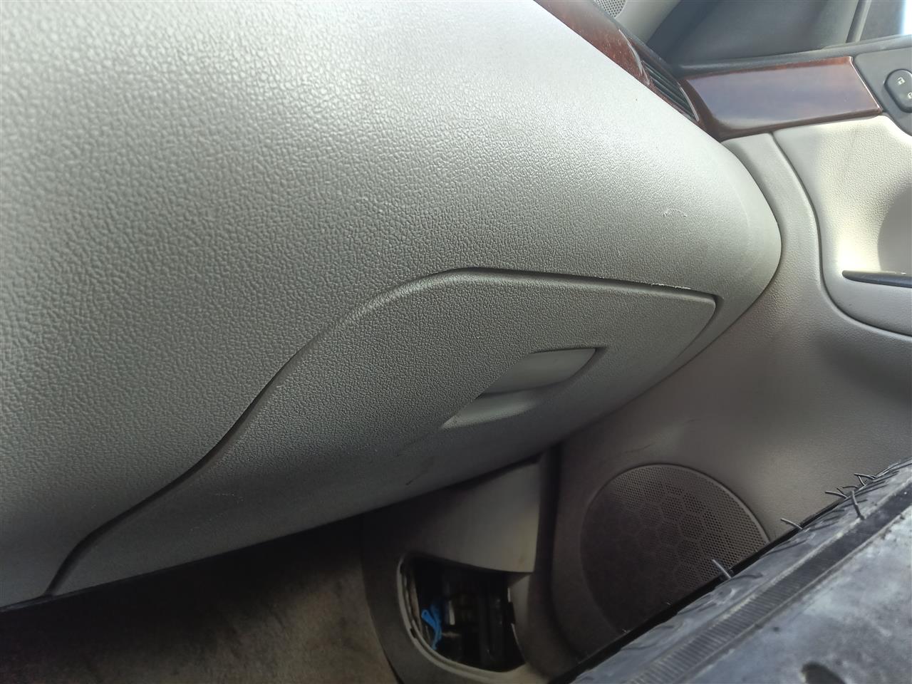 2010 Chevrolet Impala Glove Box Compartment