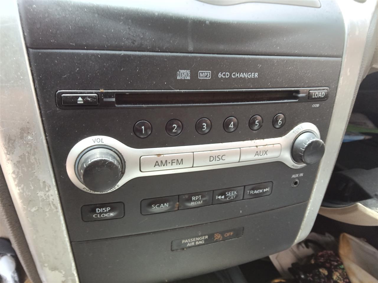 2009 Nissan Murano Radio Stereo Audio Head Unit control front dash