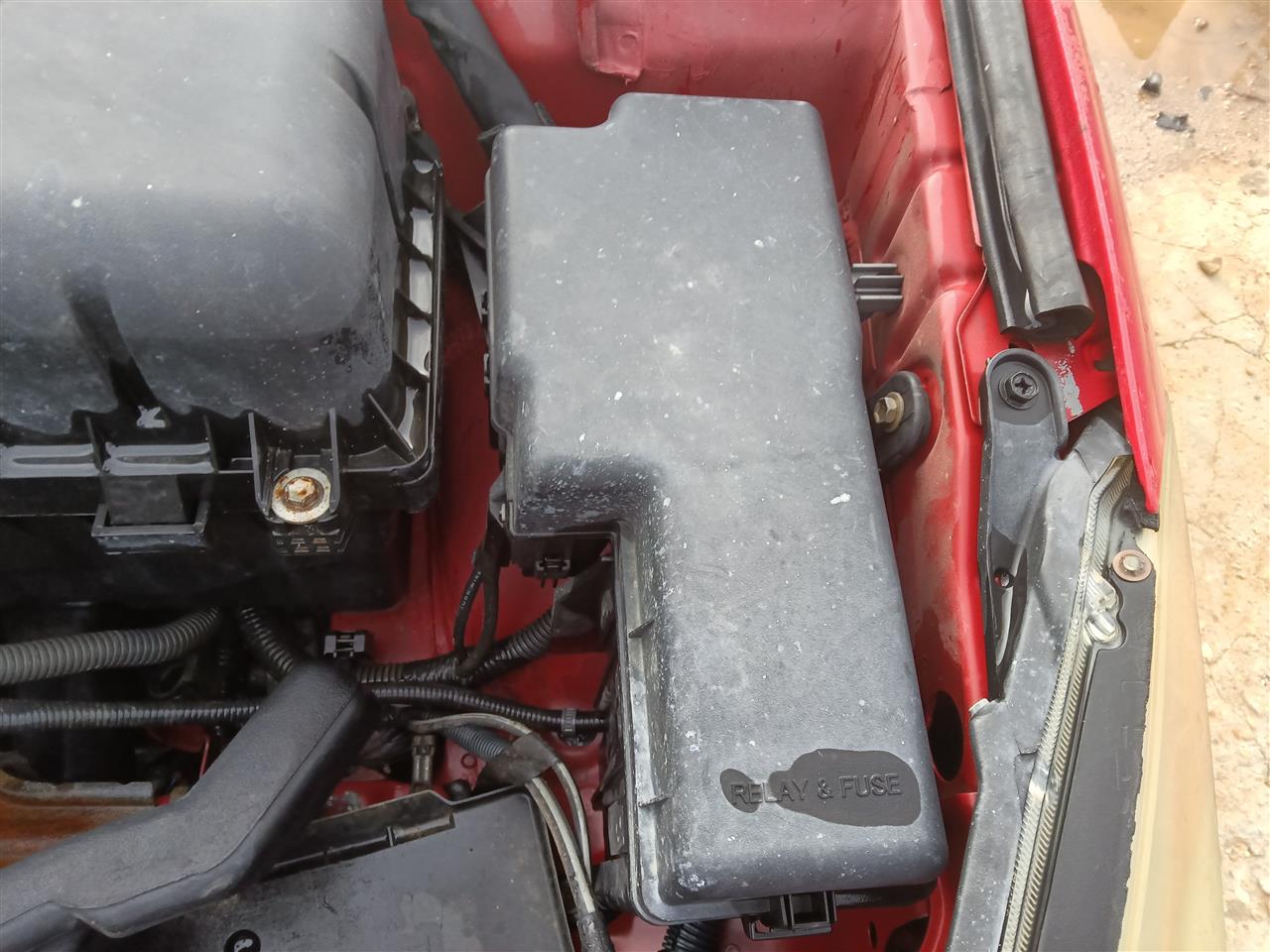 2004 2005 2006 Toyota Solara Engine Bay Fuse Box Relay Panel
