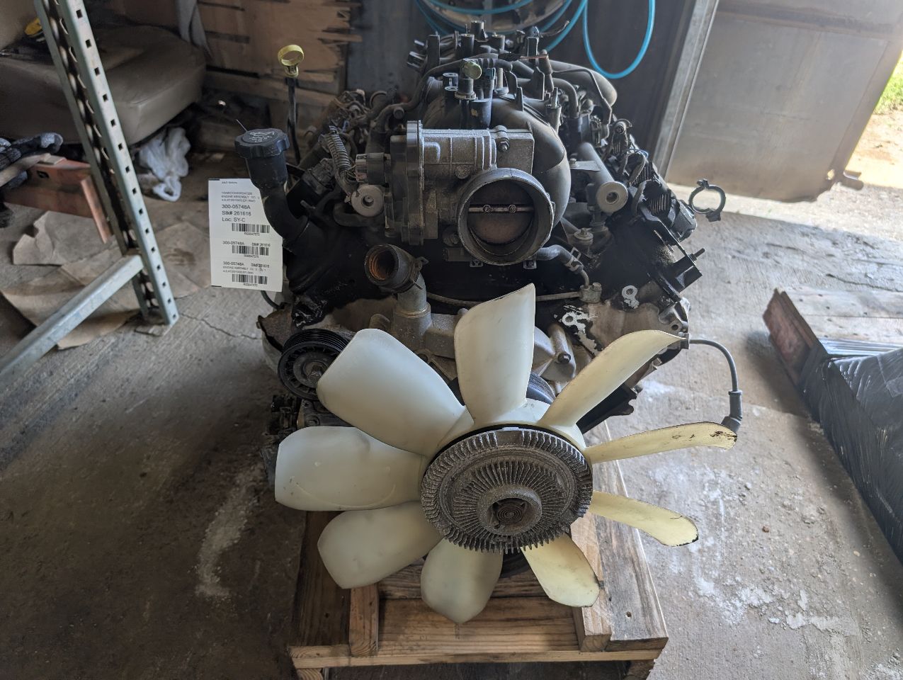 2001 2002 2003 2004 Chevrolet Silverado 1500, Chevrolet Tahoe, GMC Sierra 1500, GMC Yukon and 4 more Engine Motor Assembly