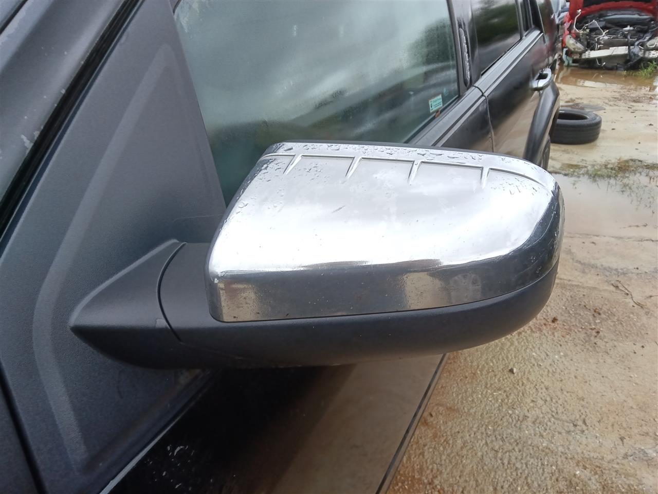 2008 2009 Ford Taurus X Left Driver Side View Door Mirror Power without memory L