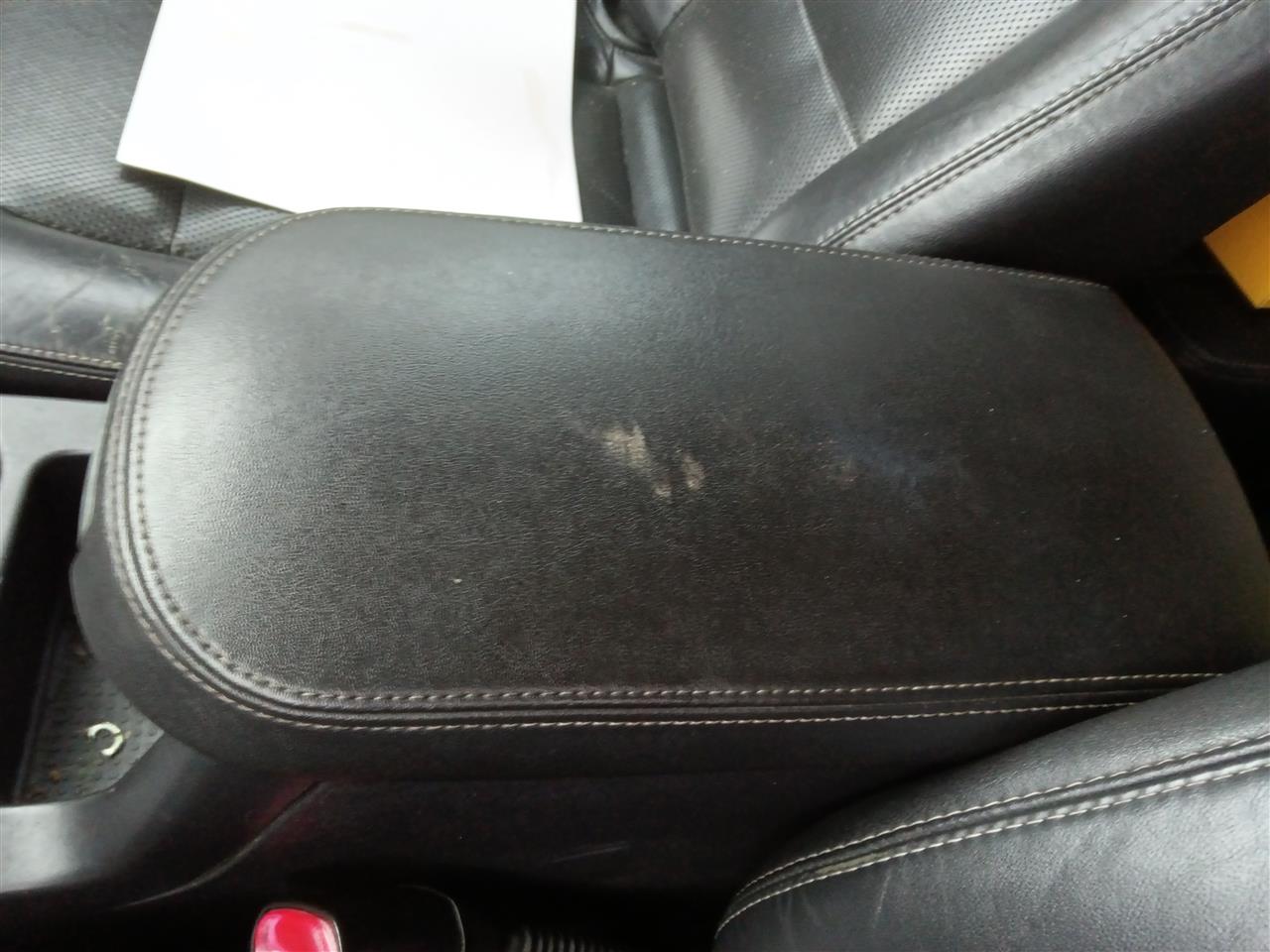 2008 2009 Ford Taurus X Console Front floor with voice recognition Sync