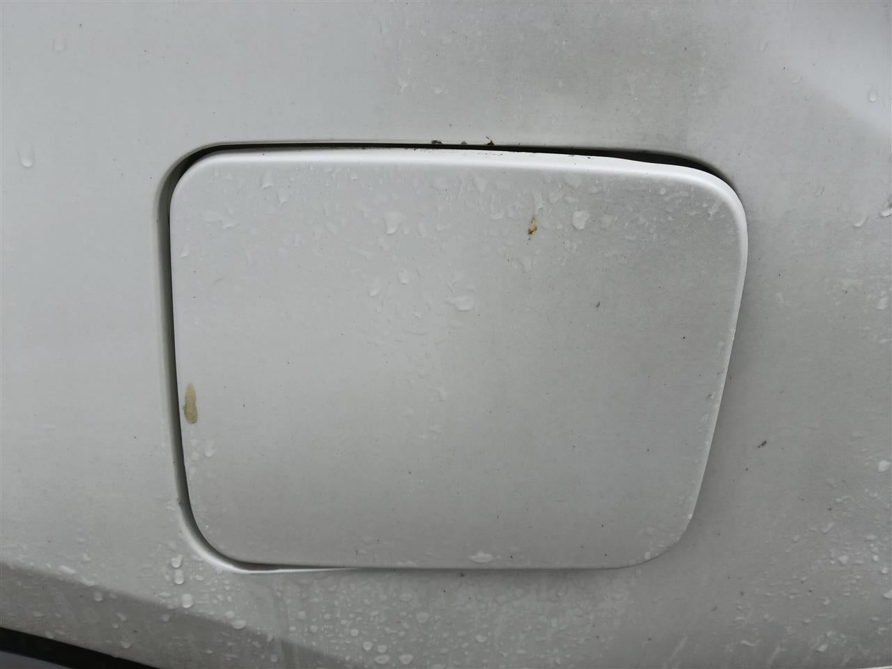 2015 Nissan Altima Fuel Filler Gas Door Lid