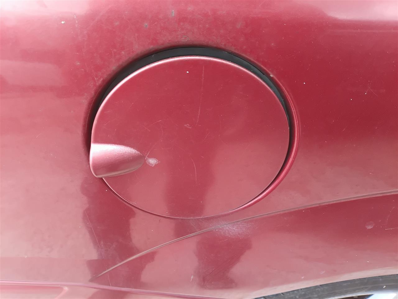 2001 Ford Focus Fuel Filler Gas Door Lid