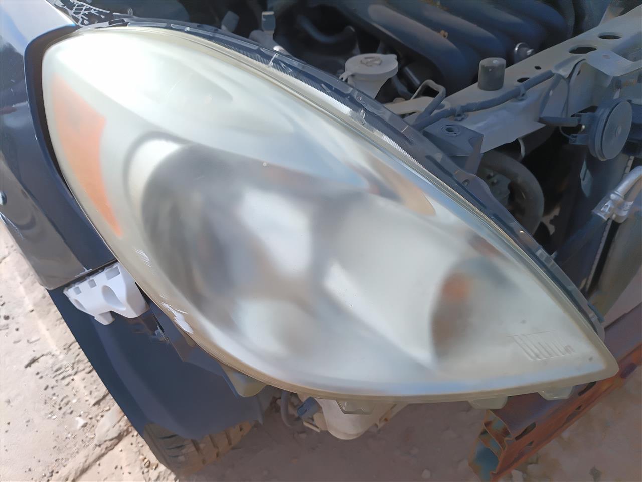 2012 2013 2014 Nissan Versa Passenger Side Right Headlight Headlamp Assembly Sdn R