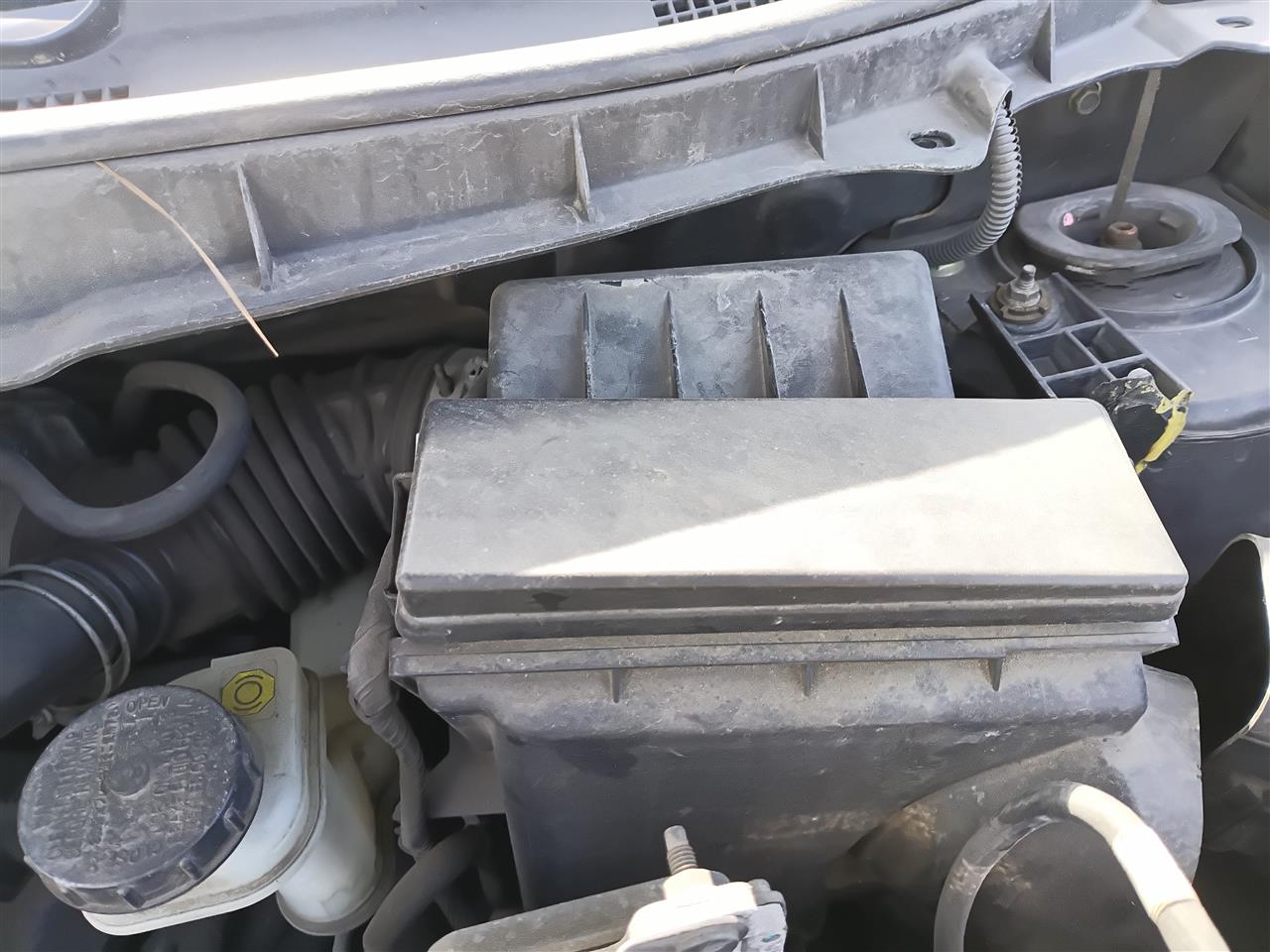2008 2009 2010 2011 Nissan Rogue Air Cleaner Intake Filter Box QR25DE 2.5L