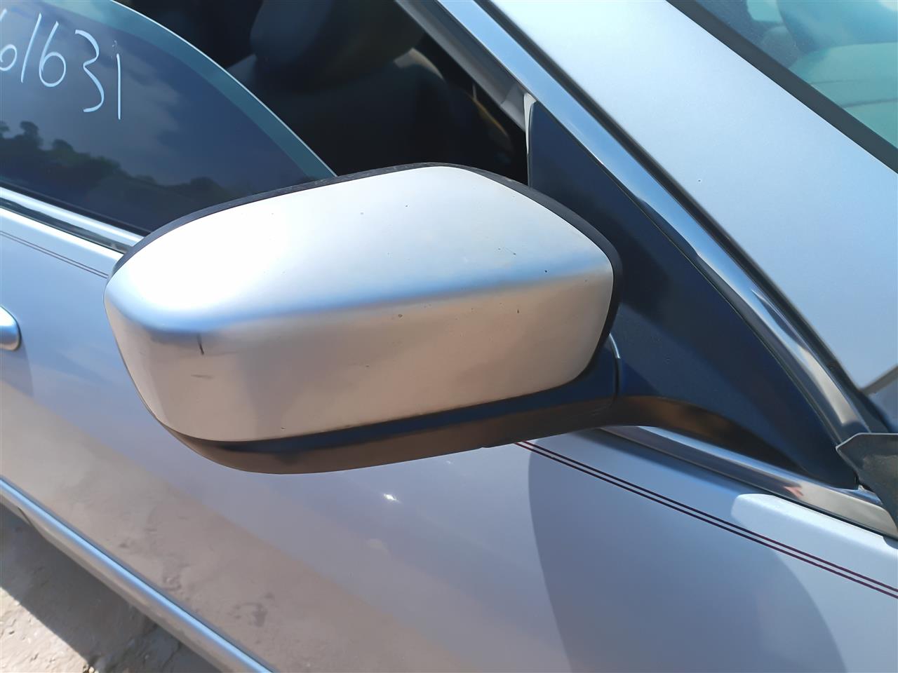 2003 thru 2007 Honda Accord Right Passenger Side View Door Mirror Power Sdn non heated R