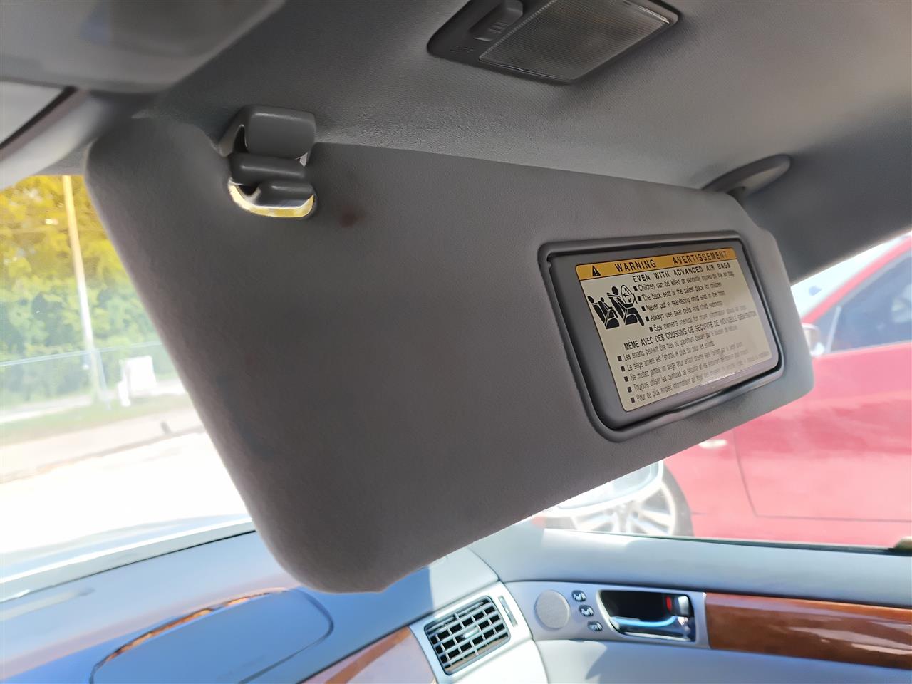 2005 2006 Lexus ES330 Passenger Side Right Sun Visor illuminated R