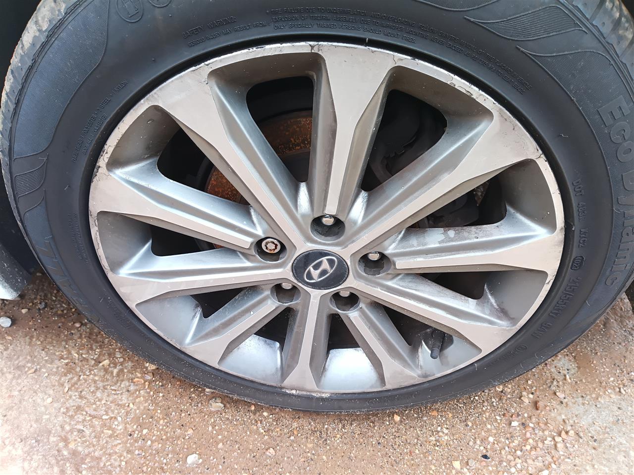 2016 2017 Hyundai Sonata Wheel Rim 17x7 exposed lug nuts 10 spoke alloy