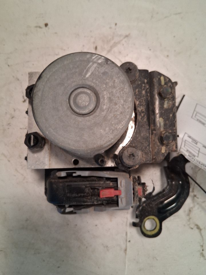 2015 2016 2017 Hyundai Sonata ABS Anti Lock Brake Pump Control Module
