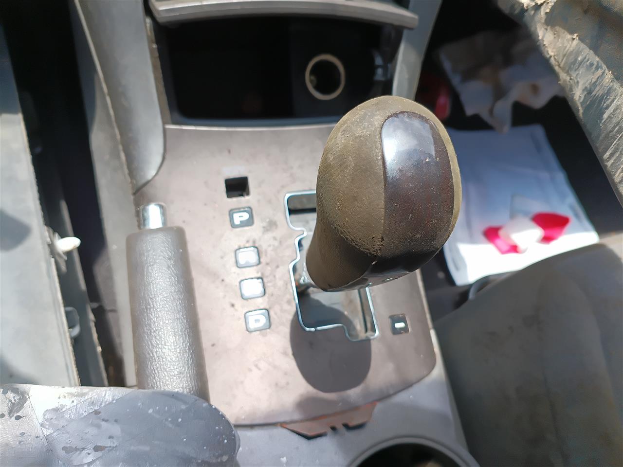 2010 Hyundai Sonata Transmission Gear Shifter Assembly