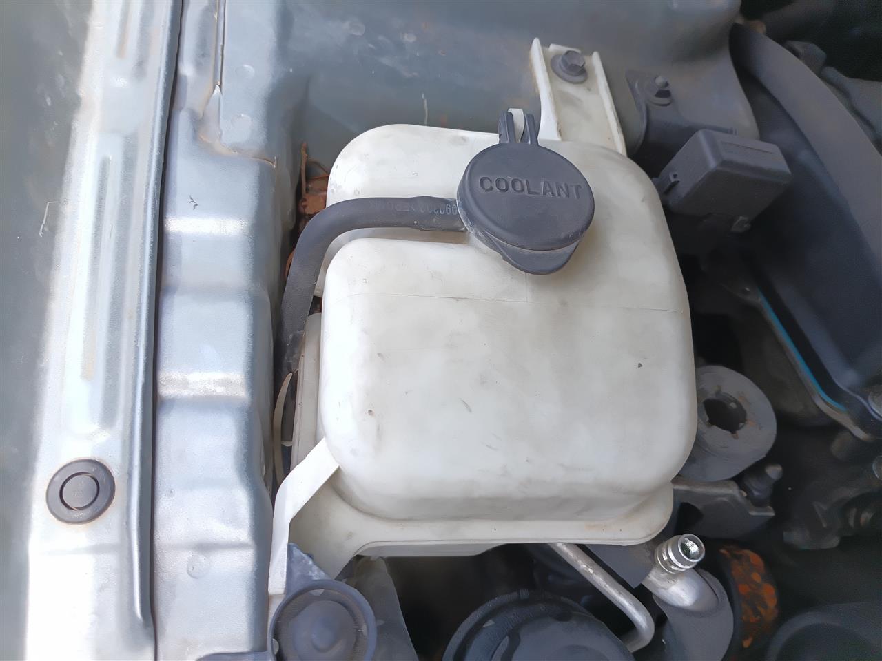 2010 2011 2012 Hyundai Sonata Coolant Overflow Reservoir Tank