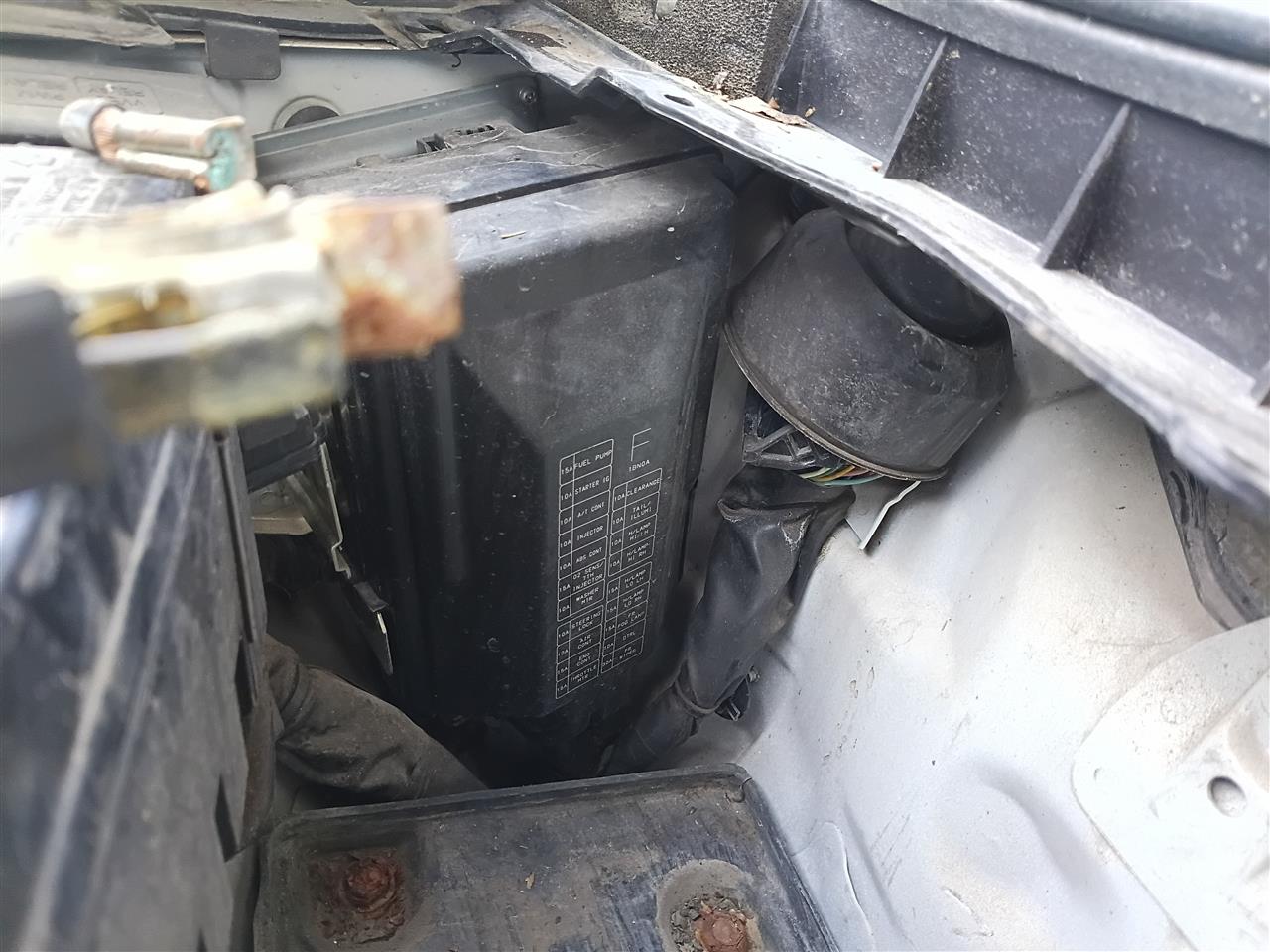2010 thru 2015 Infiniti G37, Infiniti G25, Infiniti Q60, Infiniti Q40 Engine Bay Fuse Box Relay Panel