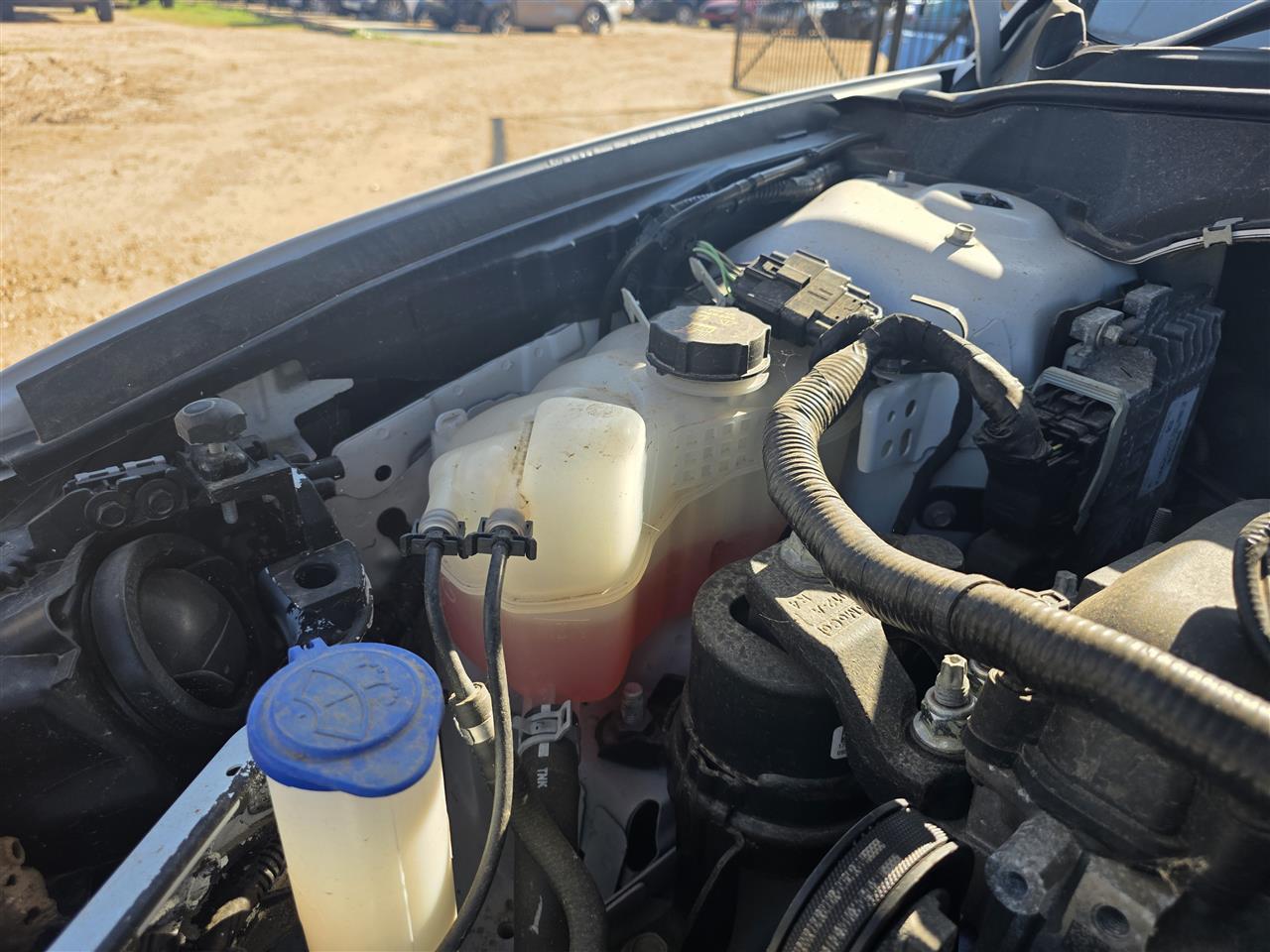 2017 2018 2019 2020 Ford Fusion, Lincoln MKZ Coolant Overflow Reservoir Tank