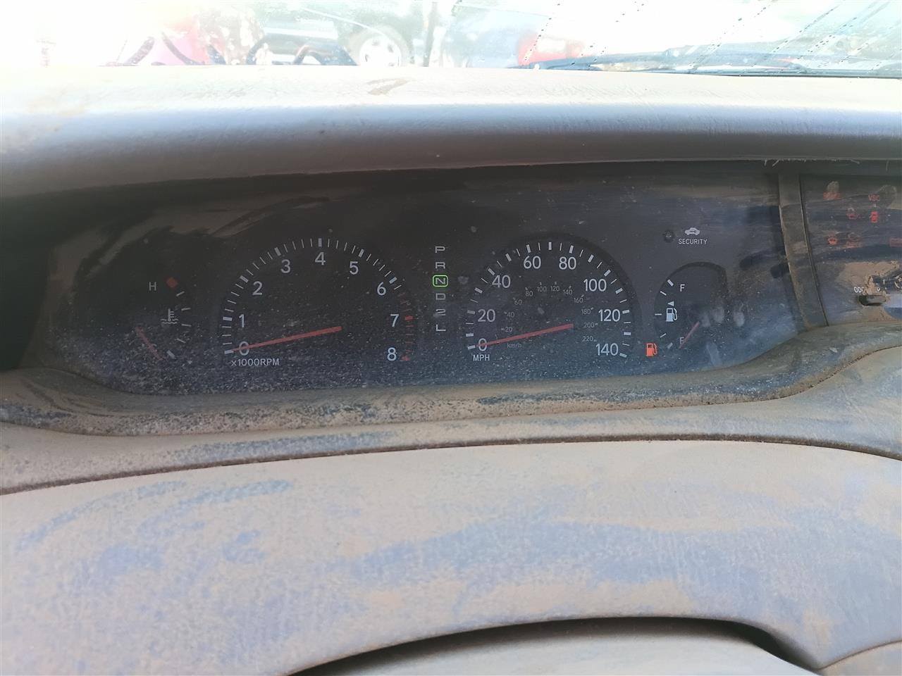 2002 2003 2004 Toyota Avalon Speedometer Instrument Gauge Cluster MPH without theft deterrent