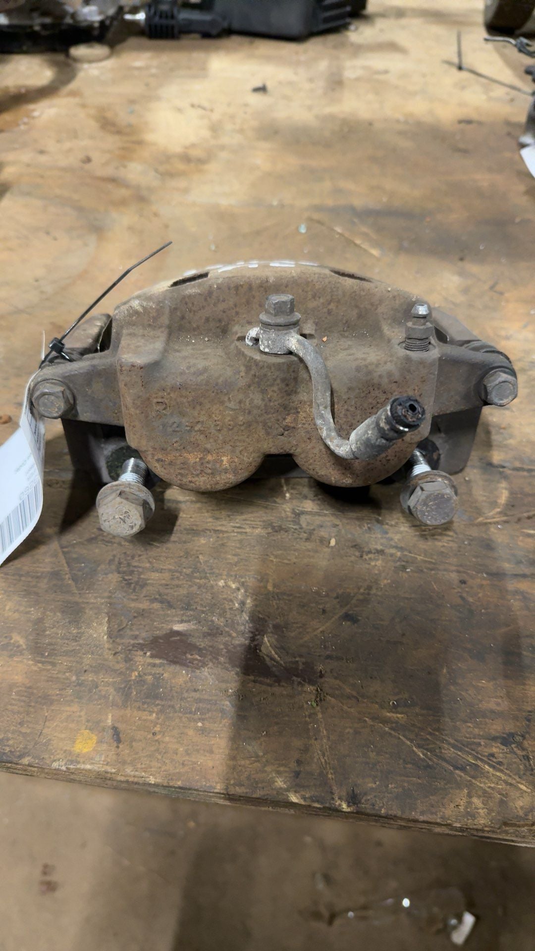 2004 2005 2006 2007 Nissan Titan, Infiniti QX56, Nissan Armada Driver Side Left Caliper Front L