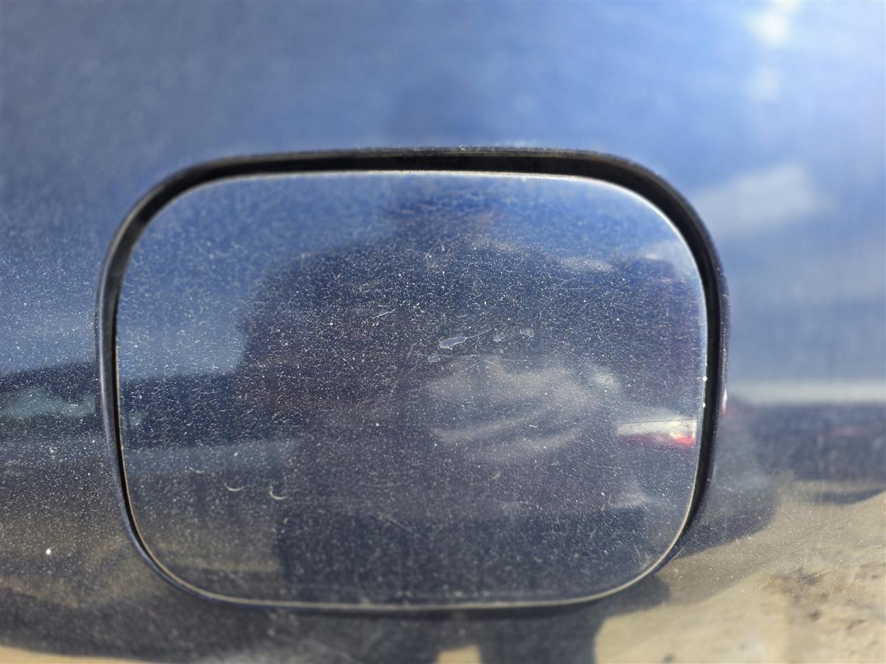 2007 Toyota Fuel Filler Gas Door Lid
