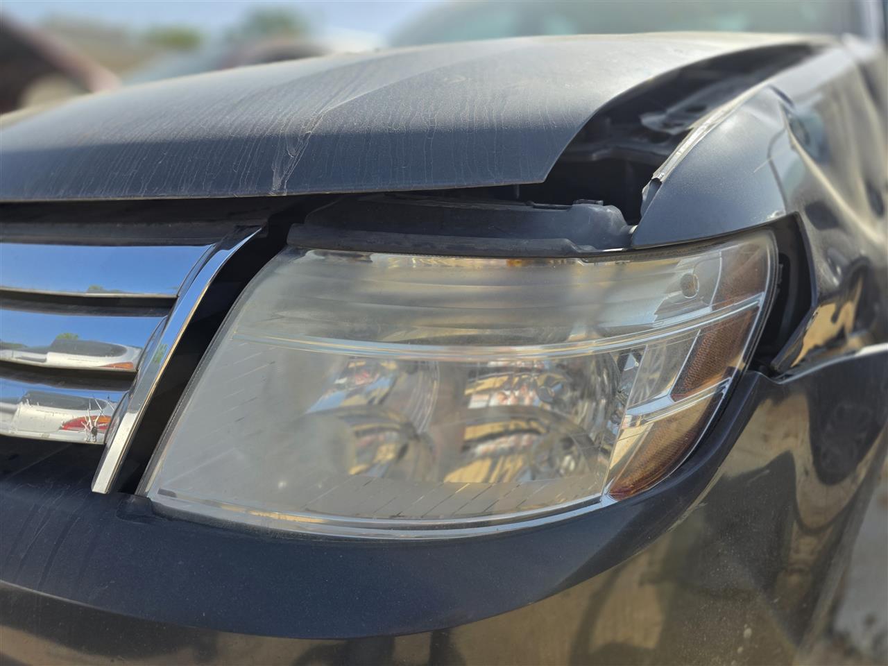 2008 2009 Ford Taurus Driver Side Left Headlight Headlamp Assembly L