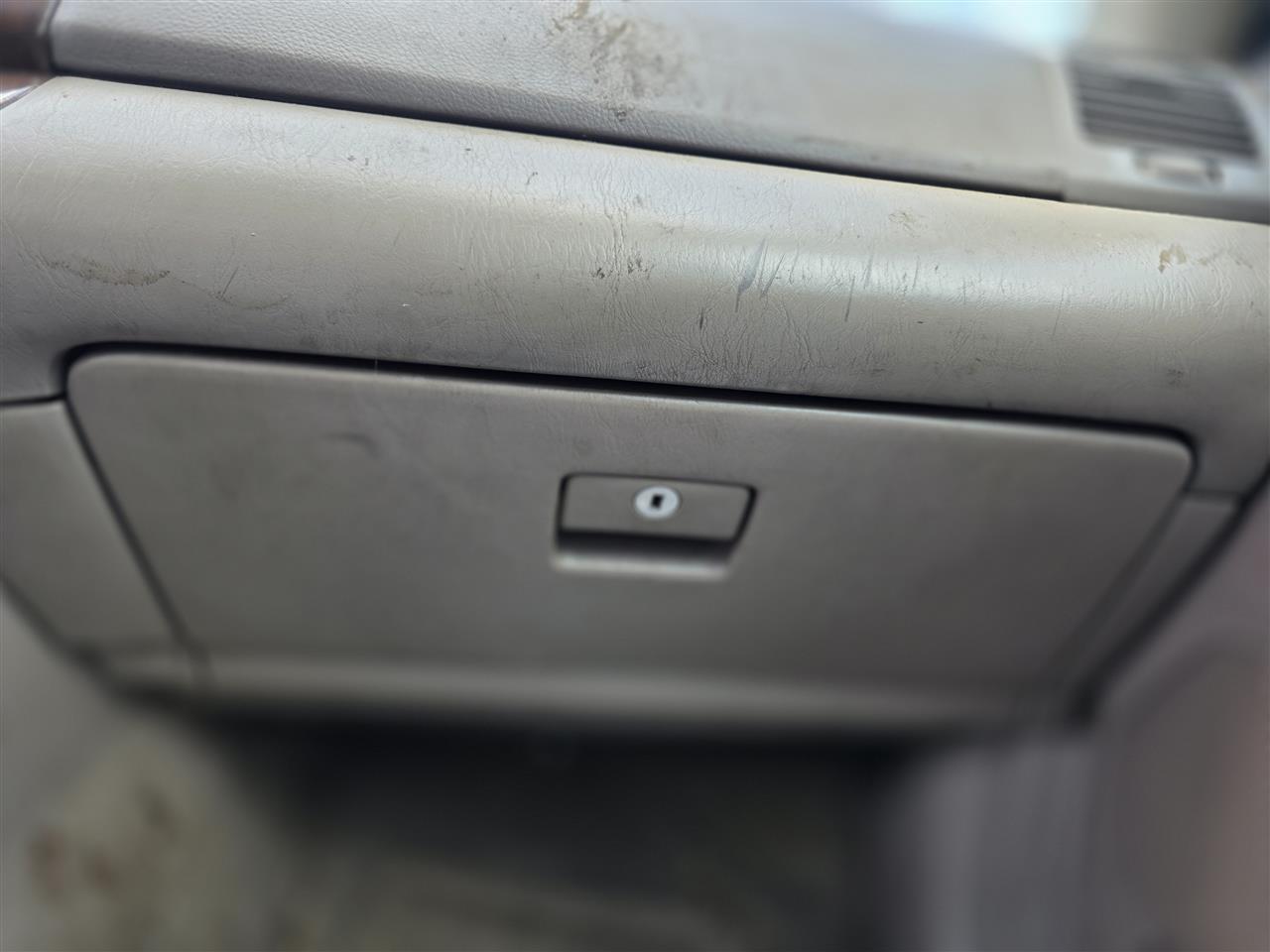 2005 Toyota Camry Glove Box Compartment