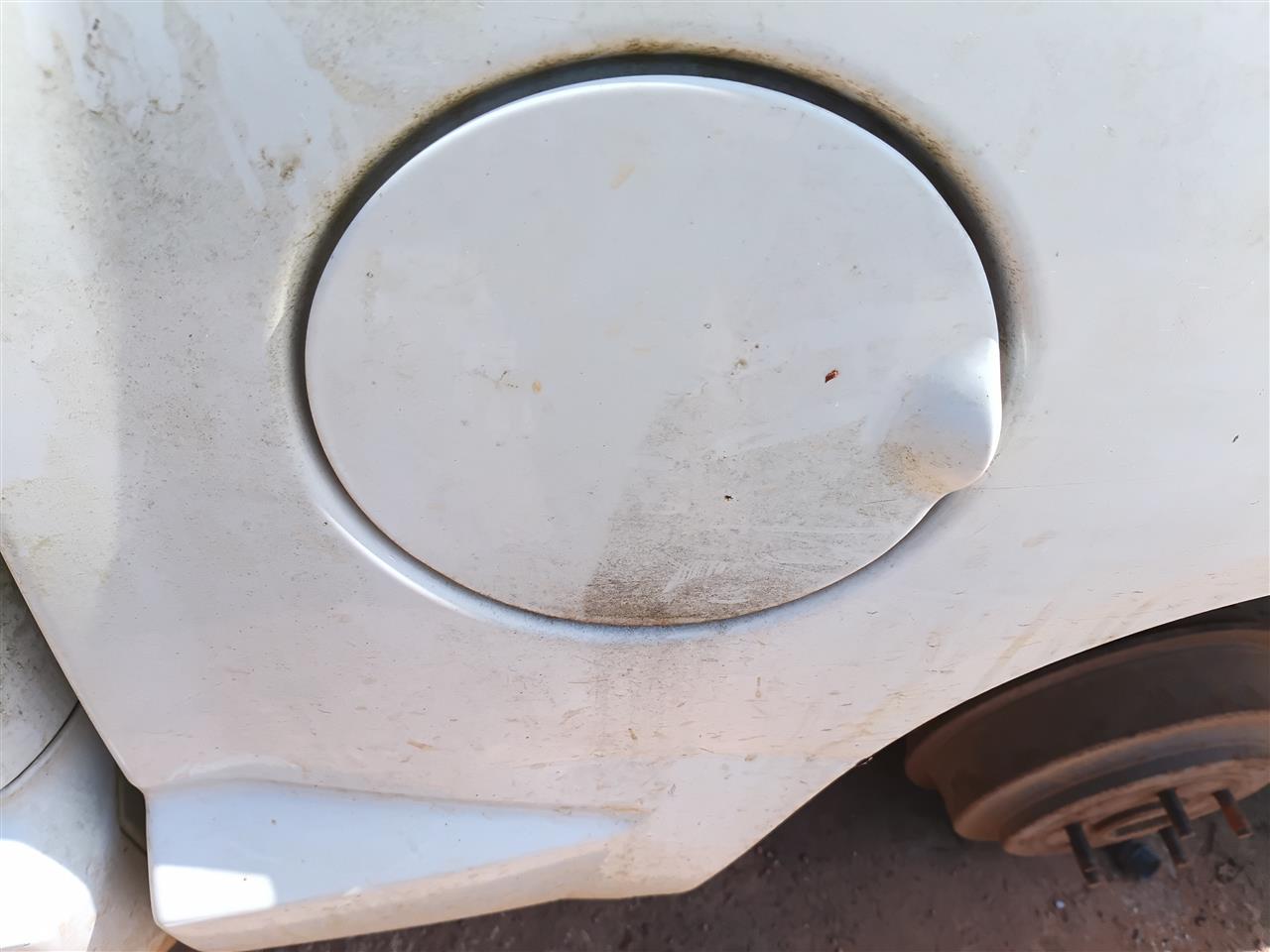 2006 Dodge Fuel Filler Gas Door Lid