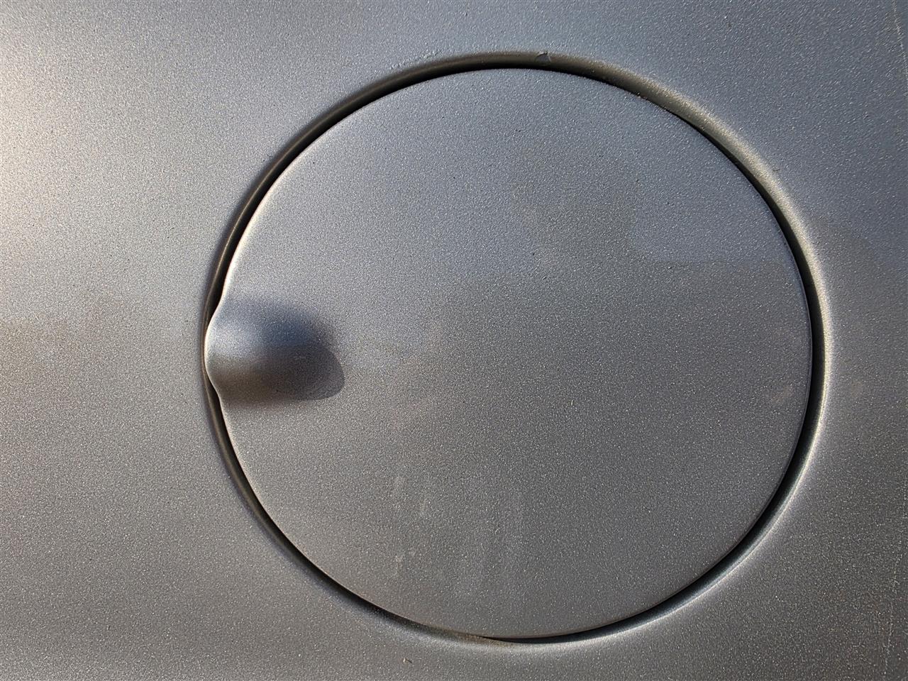 2009 Chevrolet Equinox Fuel Filler Gas Door Lid
