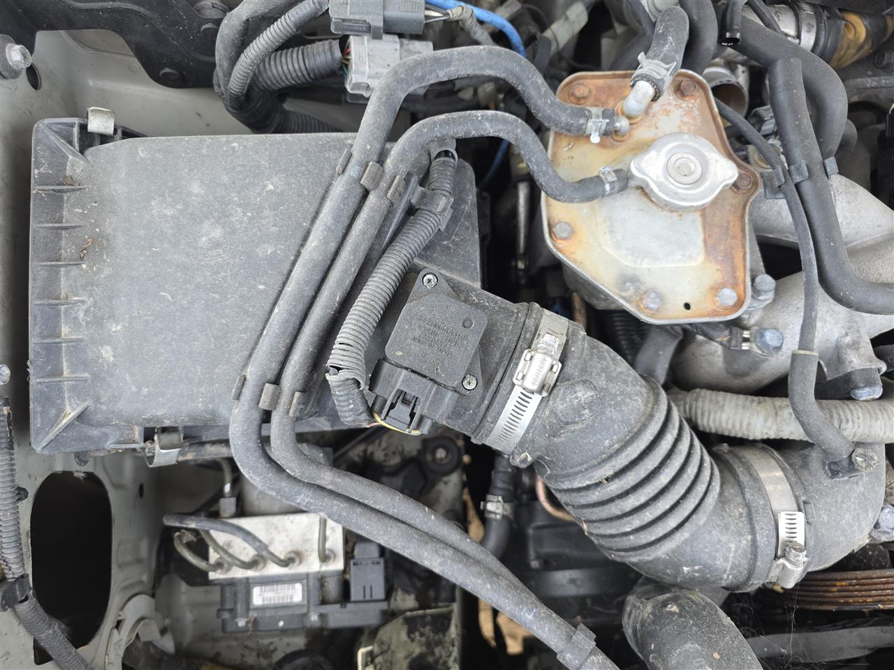 2004 thru 2008 Subaru Forester, Subaru Impreza, Subaru Baja Air Cleaner Intake Filter Box