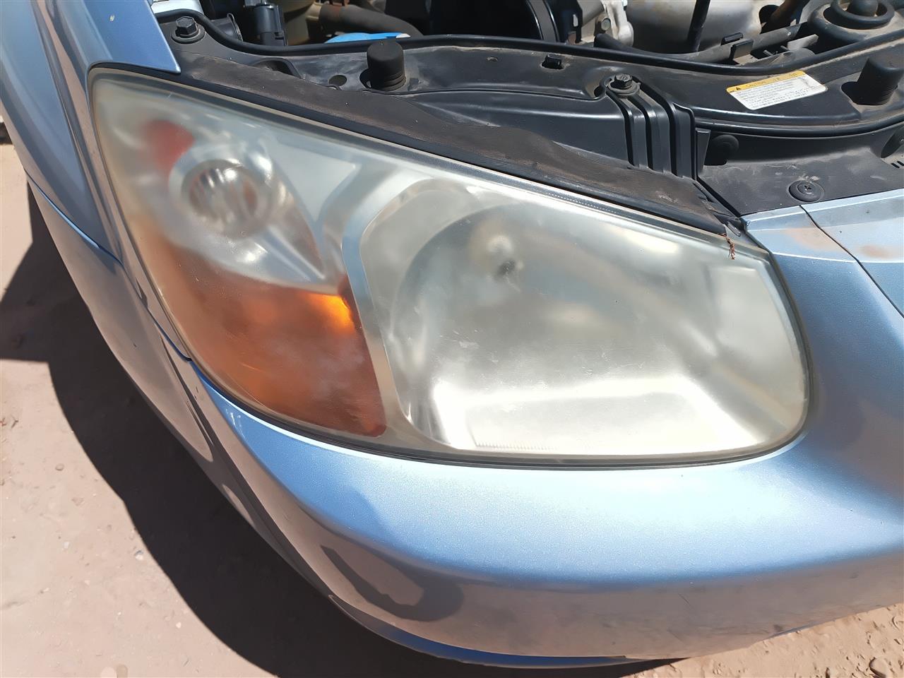 2007 2008 KIA Spectra Passenger Side Right Headlight Headlamp Assembly Sedan R