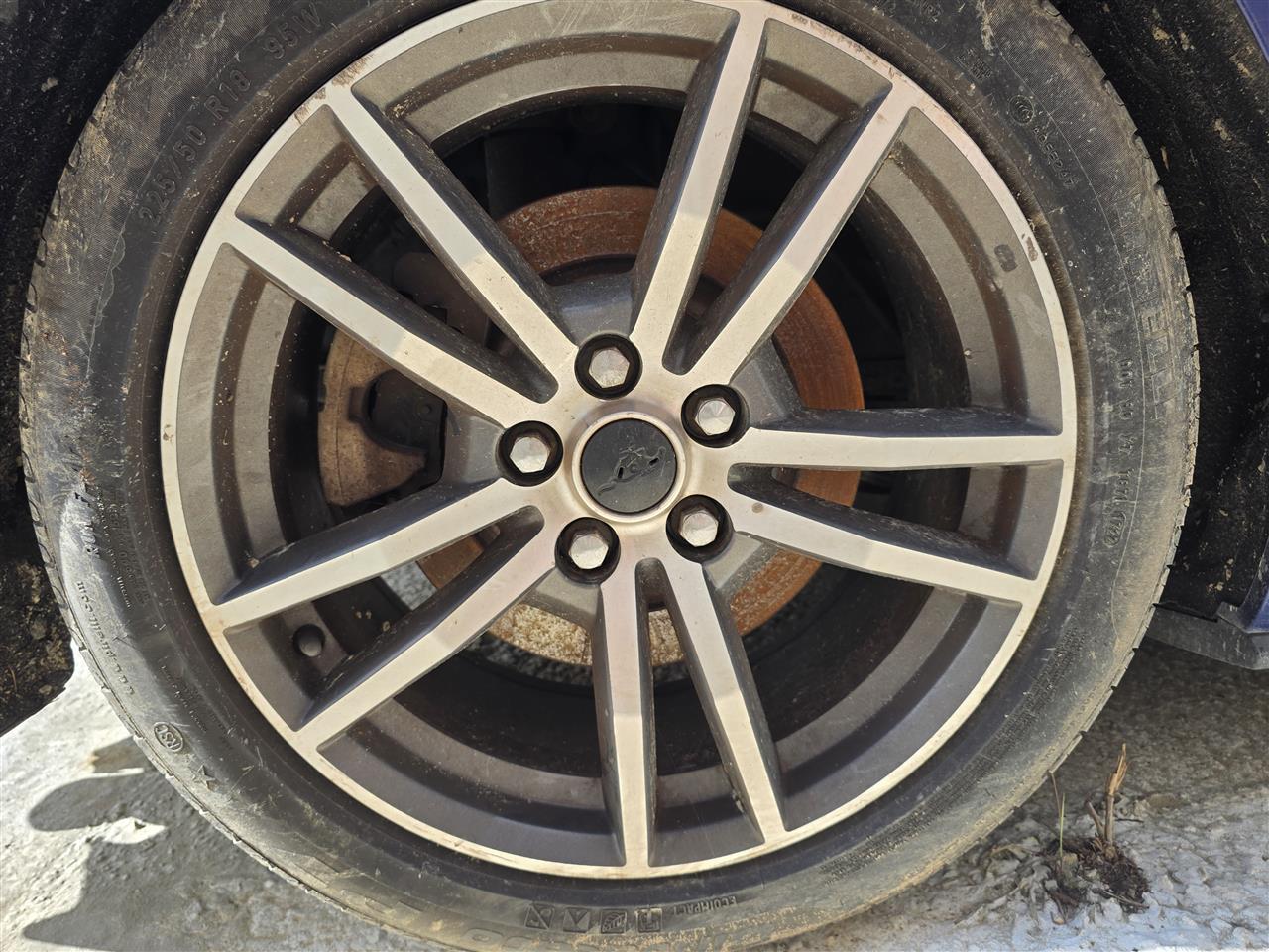 2015 2016 2017 Ford Mustang Wheel Rim 18x8 aluminum 10 spoke 5 split spoke