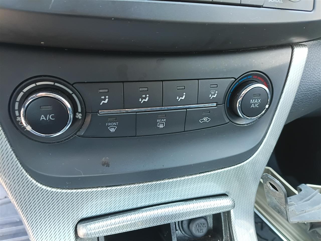 2015 2016 2017 Nissan Sentra AC Heater Temperature Climate Control Unit without dual zone automatic
