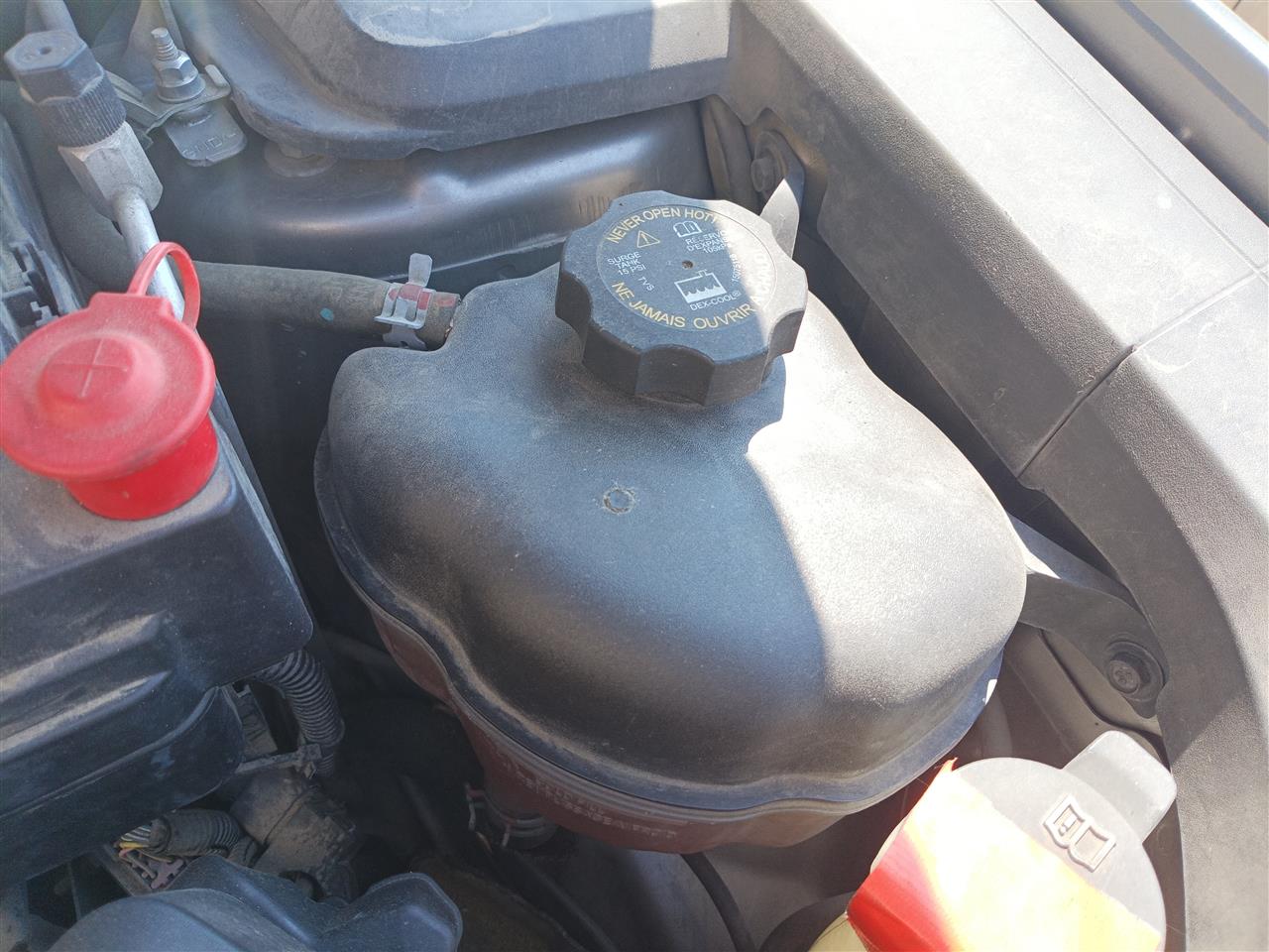 2010 thru 2017 Chevrolet Equinox, GMC Terrain Coolant Overflow Reservoir Tank
