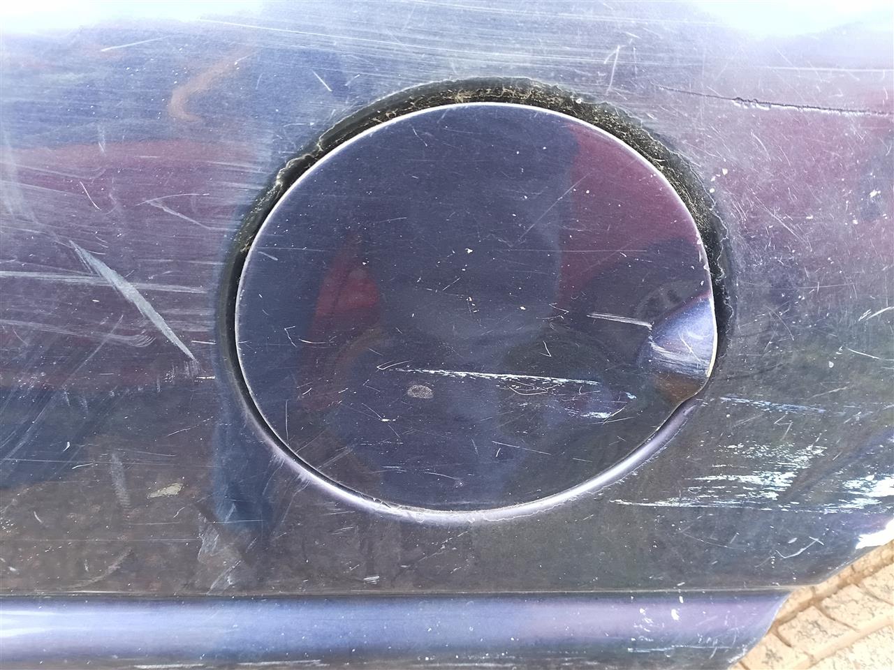 1999 Dodge 1500 Fuel Filler Gas Door Lid