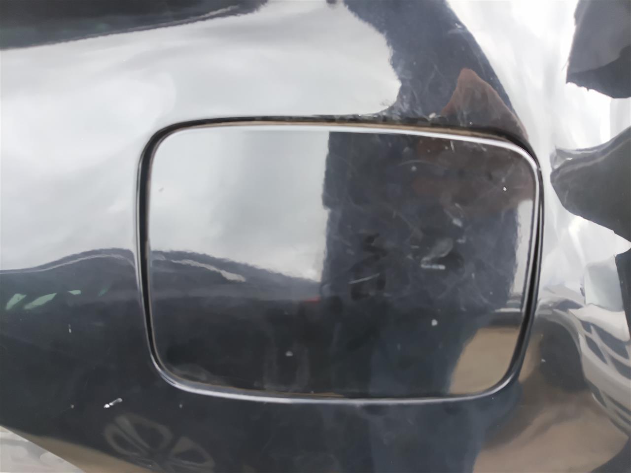 2012 Hyundai Sonata Fuel Filler Gas Door Lid