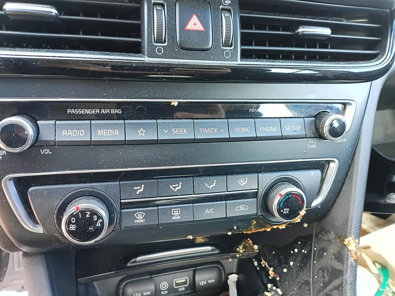2019 2020 KIA Optima AC Heater Temperature Climate Control Unit manual