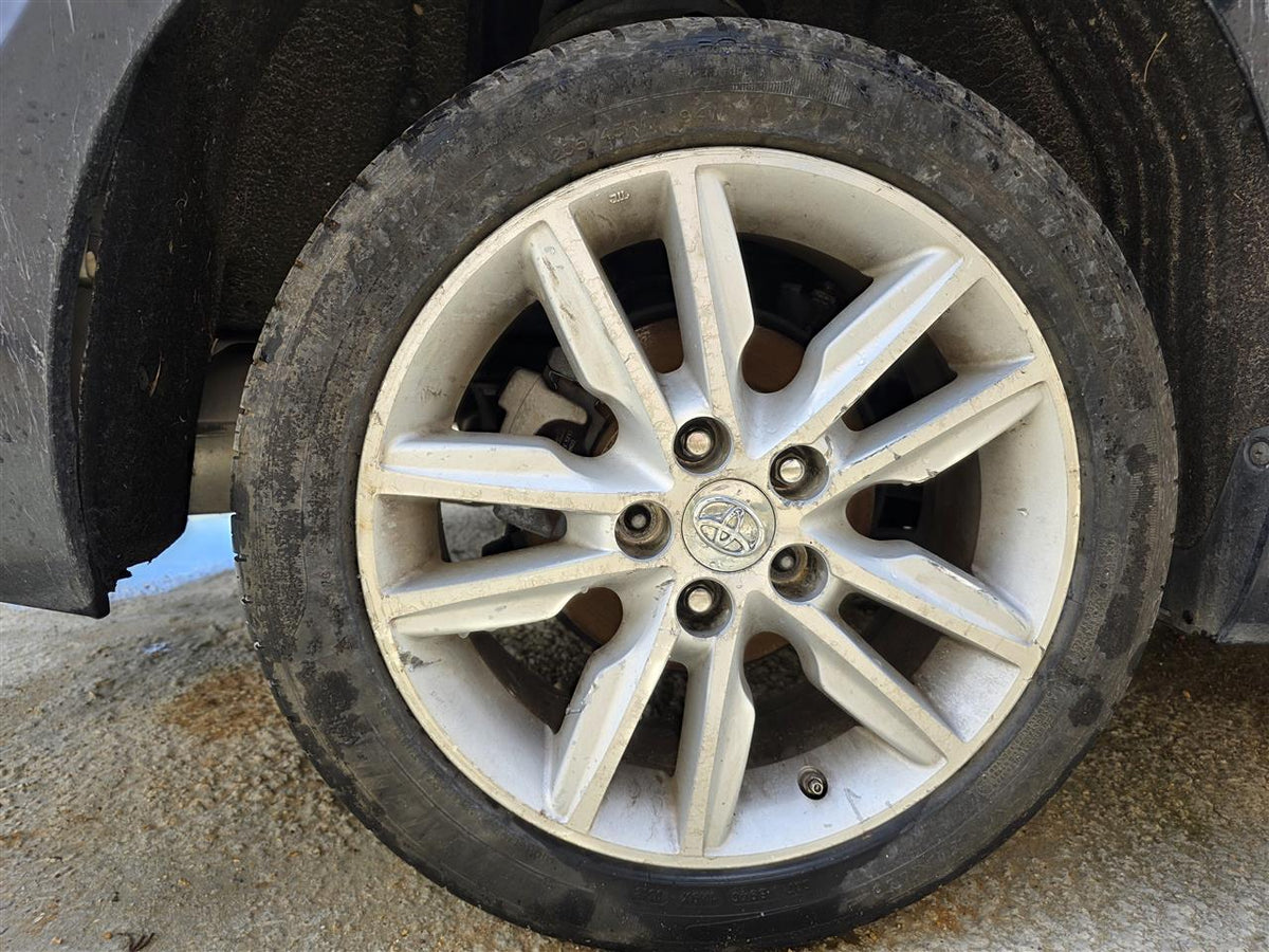 Used OEM Wheel Rim from 2015 Toyota Avalon