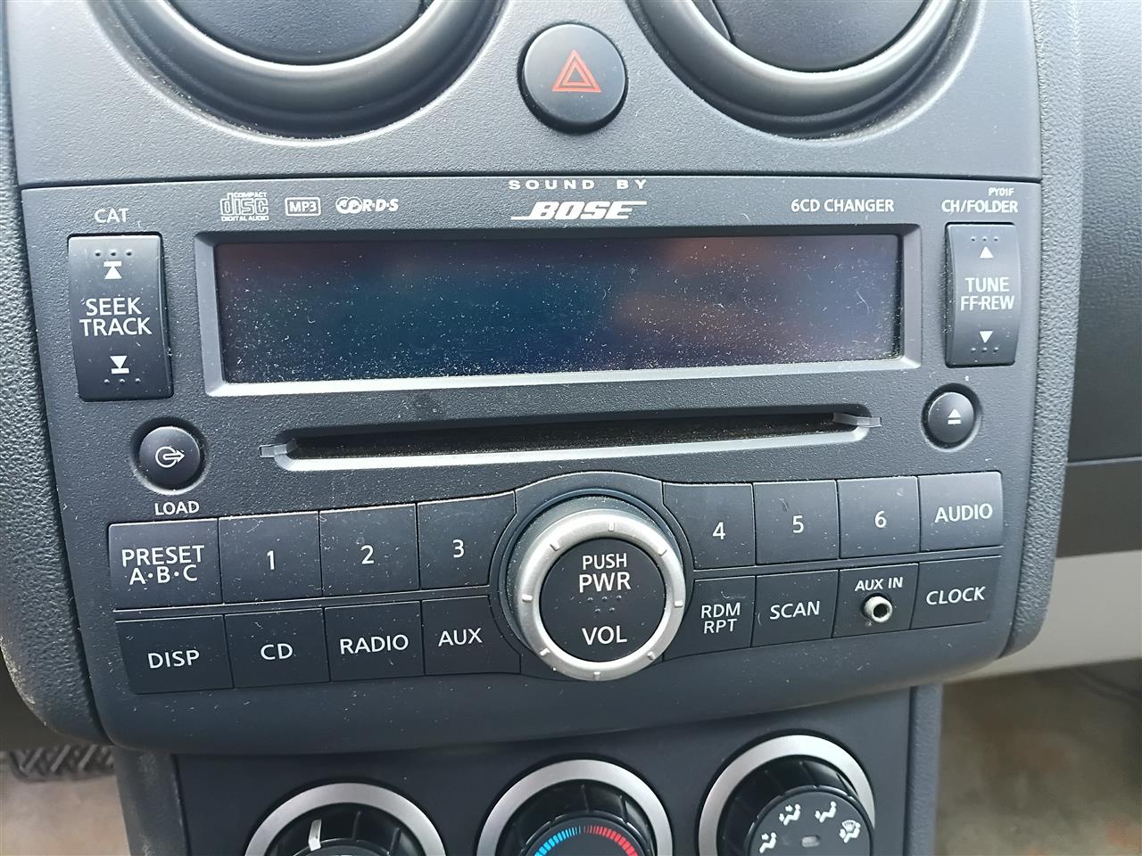 Used OEM Radio Stereo Audio Head Unit from 2009 Nissan Rogue