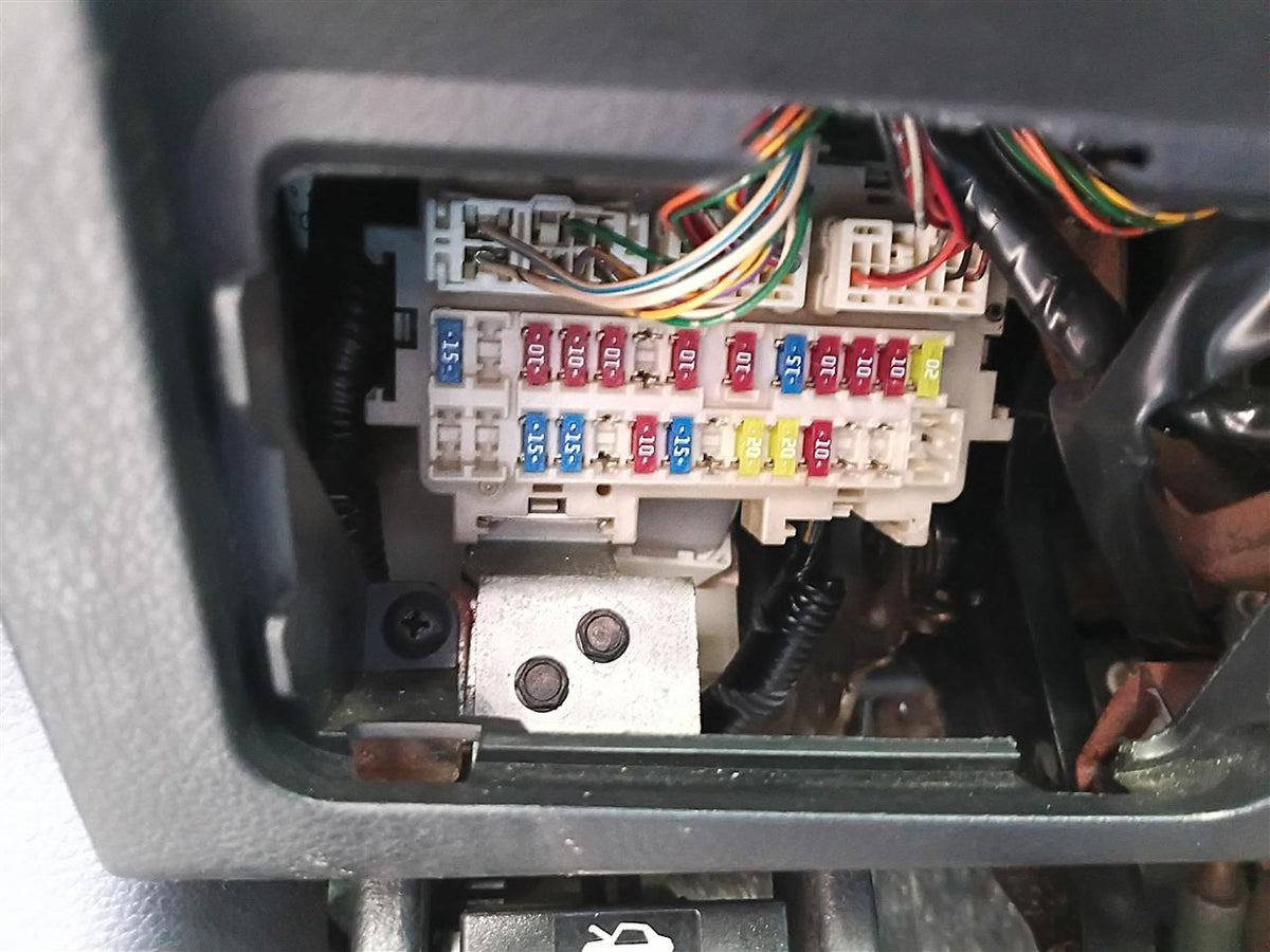 Used OEM Cabin Interior Fuse Box Relay Panel from 2008 Nissan Altima