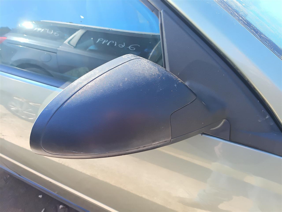 Used OEM Right Passenger Side View Door Mirror from 2006 Chevrolet Malibu