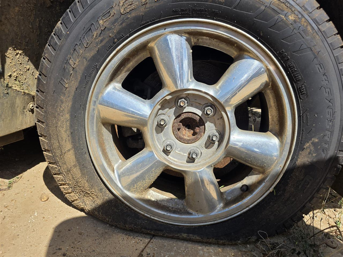 Used OEM Wheel Rim from 2004 GMC Envoy XUV