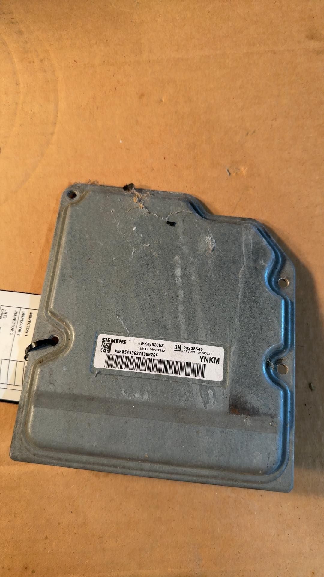 2007 Cadillac CTS Chassis Cont MOD Transmission RH front engine compartment