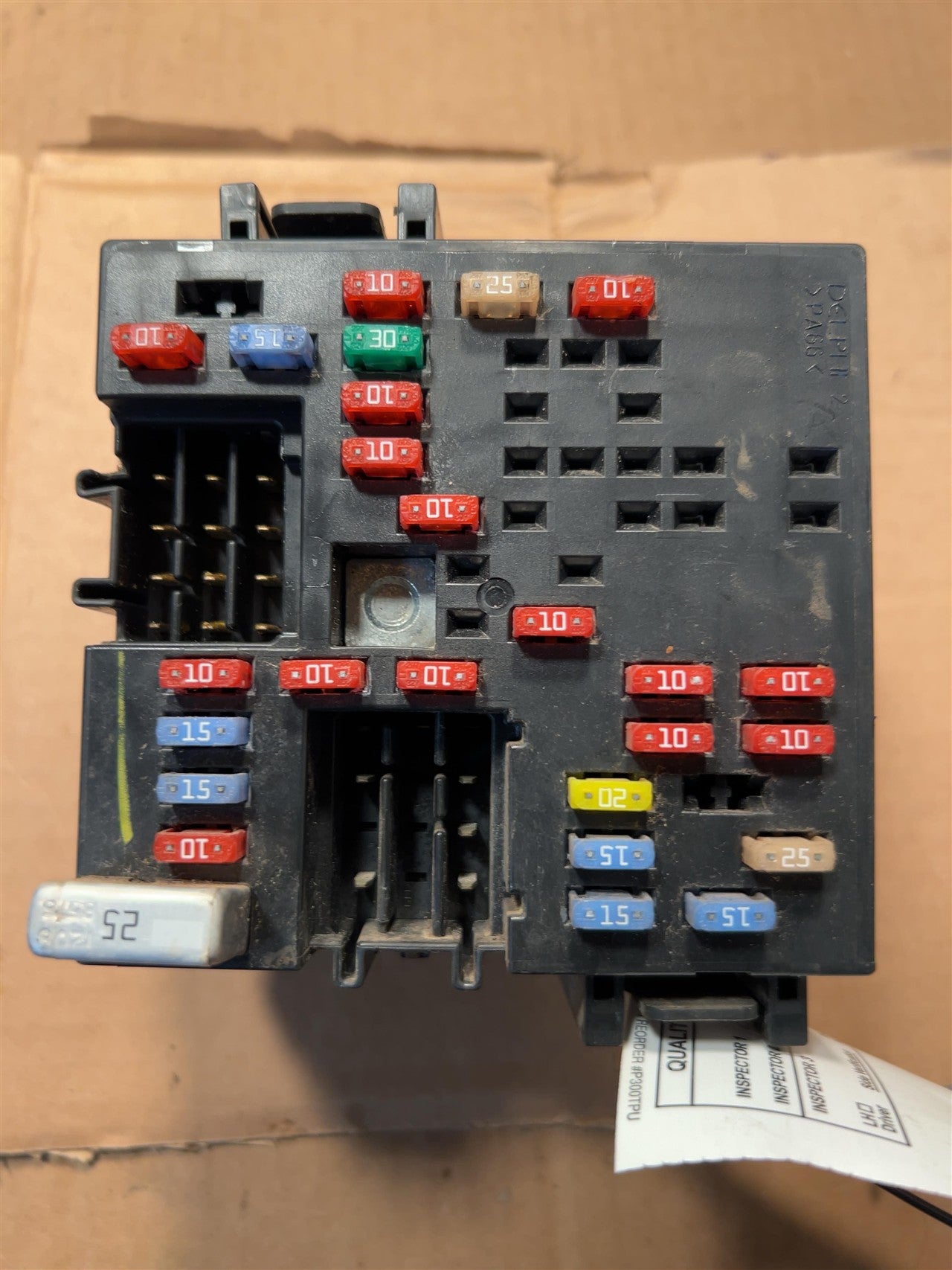 2004 Chevrolet Silverado 1500 Cabin Interior Fuse Box Relay Panel