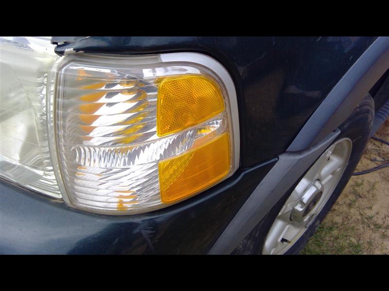 Donor vehicle 2003 Ford Explorer (Stock #228501)