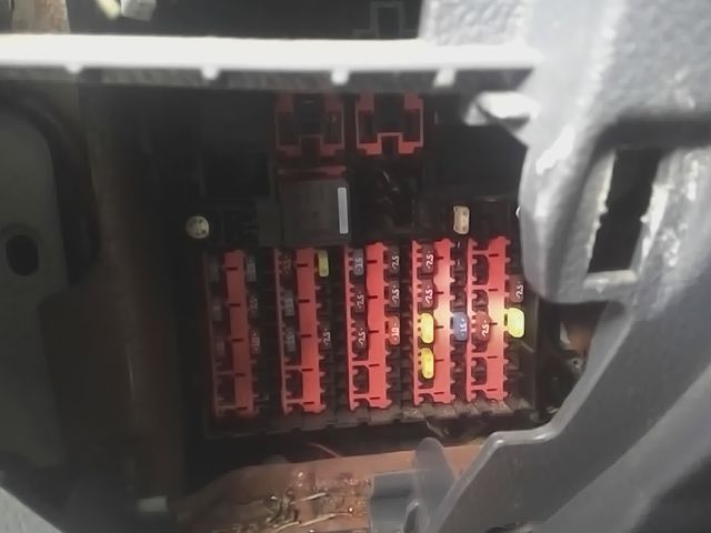 2011 Ford Transit Connect Cabin Interior Fuse Box Relay Panel