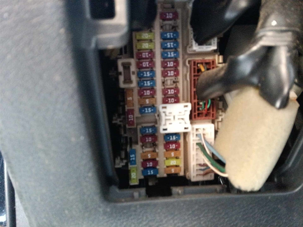 2015 Nissan Murano Cabin Interior Fuse Box Relay Panel