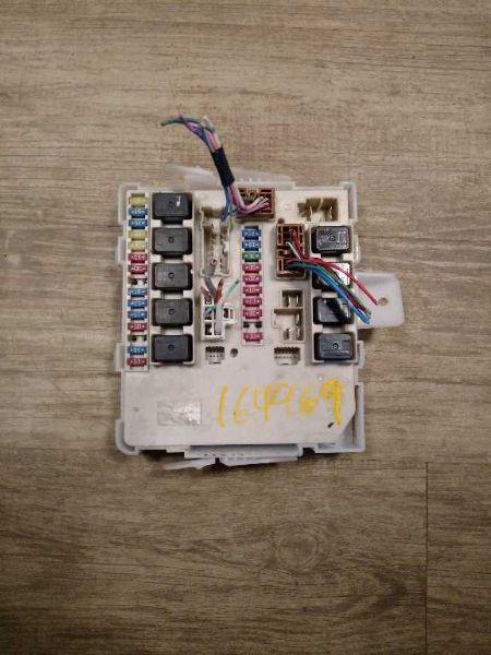2007 Nissan Cabin Interior Fuse Box Relay Panel
