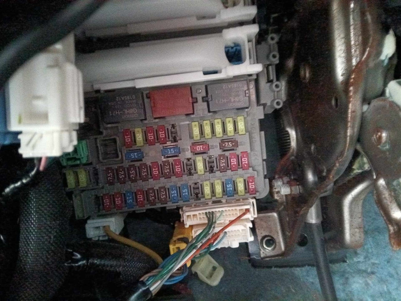 2015 Honda CR V Cabin Interior Fuse Box Relay Panel